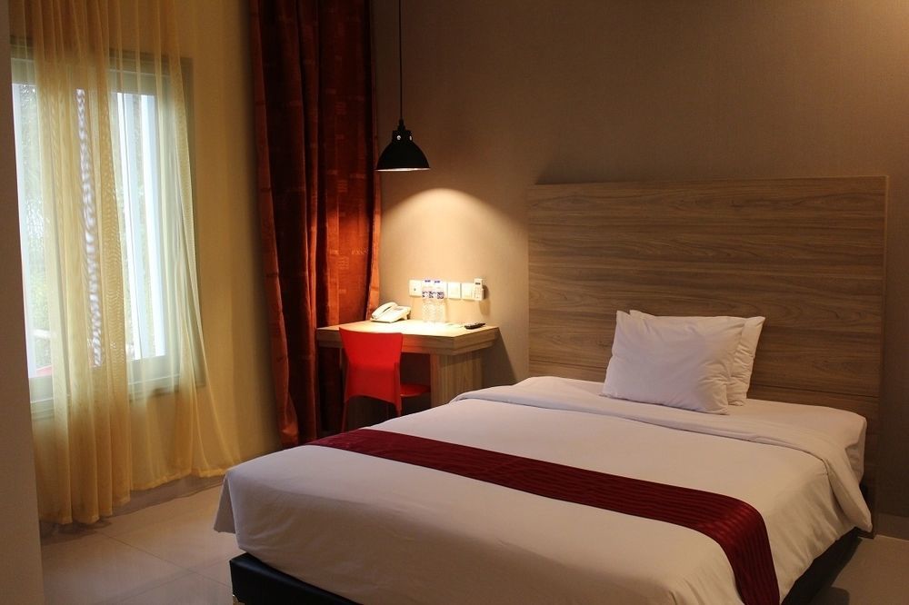 Cherry Homes Express Hotel Bandung Esterno foto