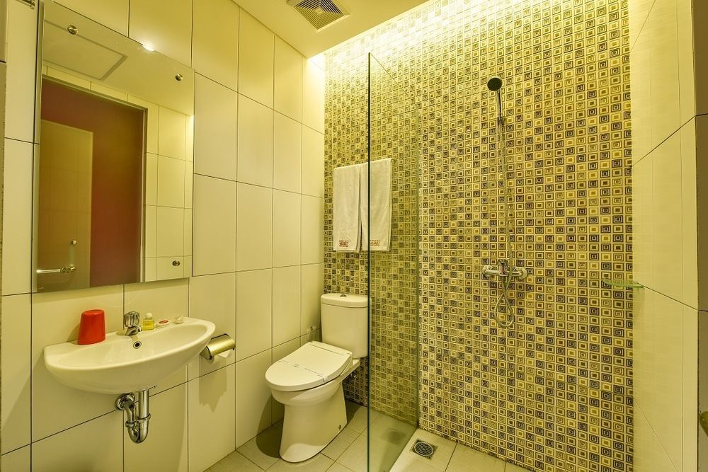 Cherry Homes Express Hotel Bandung Esterno foto